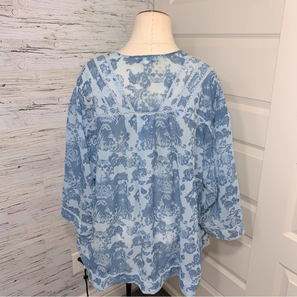 VINTAGE America Blues Boho Pullover Blouse Blue Paisley Floral Crochet Top Sz L - Picture 7 of 10
